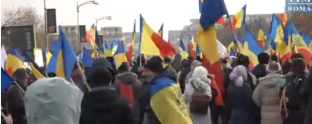 Doar 1500 de persoane la protestul AUR din București. Restul de până la un milion sunt blocați în ambuteiaj în tunelul dacic