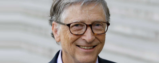 Se dă tocilar, dar el de fapt e mai afemeiat ca Borcea: Bill Gates își invita subalternele să le arate colecția lui de cip-uri!
