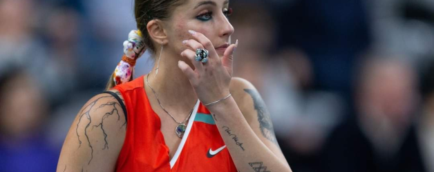 Lăsați-o în pace pe Andreea Prisăcariu! Ce dacă are tatuaje? Important e că nu știe tenis