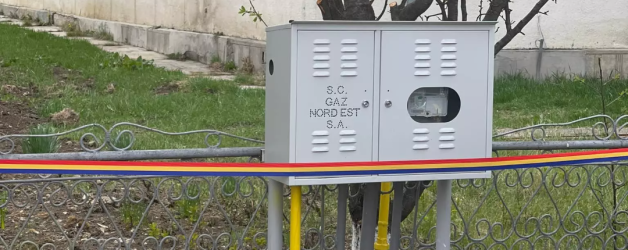 Contorul sfințit azi-dimineață de popi s-a oprit din învârtit! Acum se învârte Soarele în jurul lui!