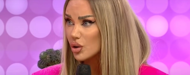 Bianca Drăgușanu: „Nu știu cum să pornesc aragazul, dar știu cum să fac 50.000 de euro.” Îi zicem noi , că știm: aragazul se pornește aproape la fel ca Skoda Octavia