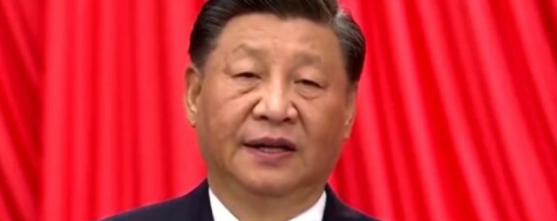 Xi Jinping la Congresul Partidului Comunist Chinez: „Fiți pregătiți pentru vânturi puternice, ape agitate și chiar furtuni periculoase”. Boss, cu vrăjeli din astea vine și Busu, dar el nu are pretenția să fie lider mondial