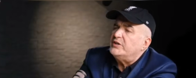 Florin Călinescu: „Pentru ce trebuie eu să plătesc impozit pe casa pe care mi-am făcut-o singur la mine în sat?” E simplu, maestre: pentru că trebuie plătite rudele și amantele primarului