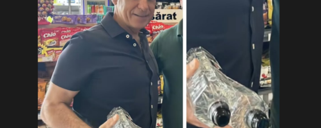 Gurul Călin Georgescu bea apă îmbuteliată în sticlă de plastic, deși supușilor le spune că e toxică. Ia uitați cum îi lucesc nanocipurile în  ochi!